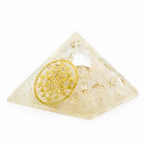 Orgonite Pyramid Selenite - Sri Yantra (40 mm)