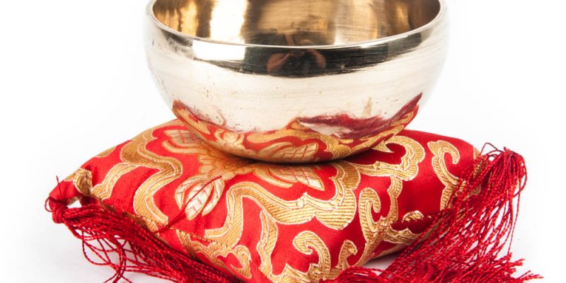 How To Use A Singing Bowl: The Magical Sound of Becoming Zen