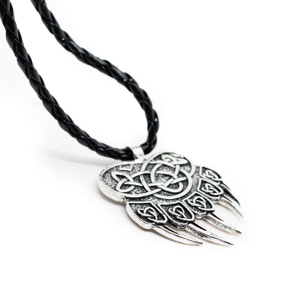 Amulet Bear Claw with Endless Knot