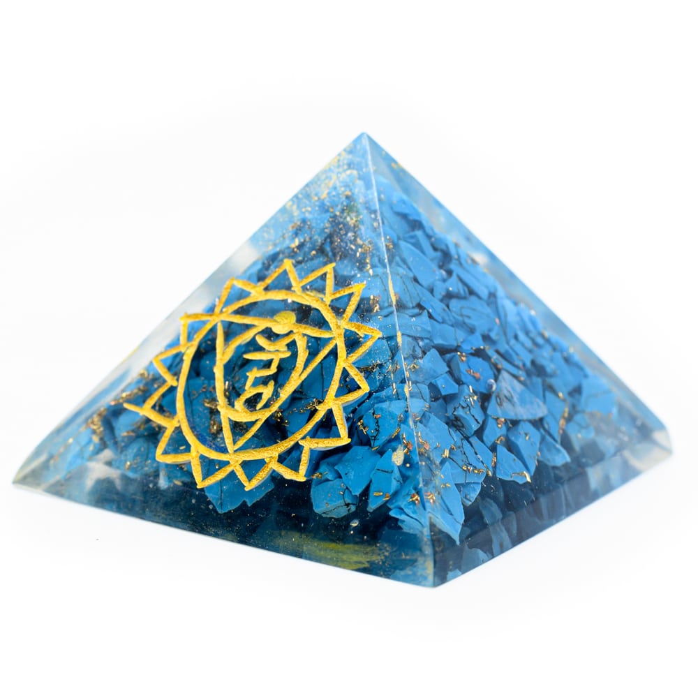 Orgonite Pyramid Turquoise - Throat Chakra (40 mm)