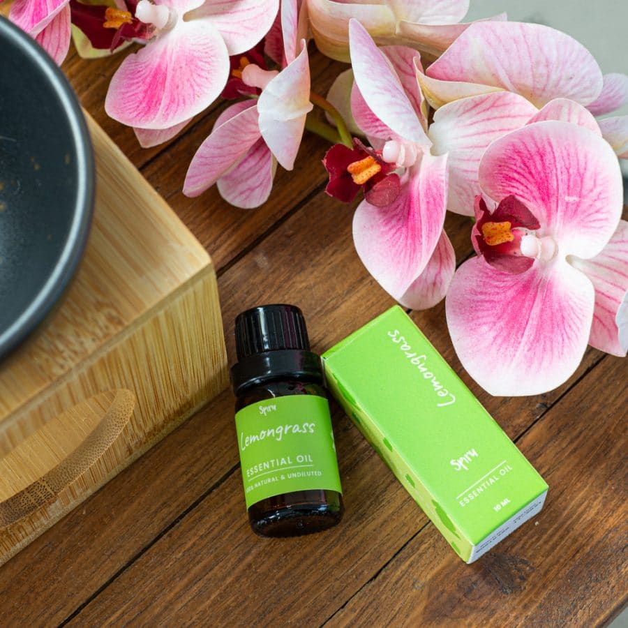 spiru lemongrass essential oil and aroma diffuser