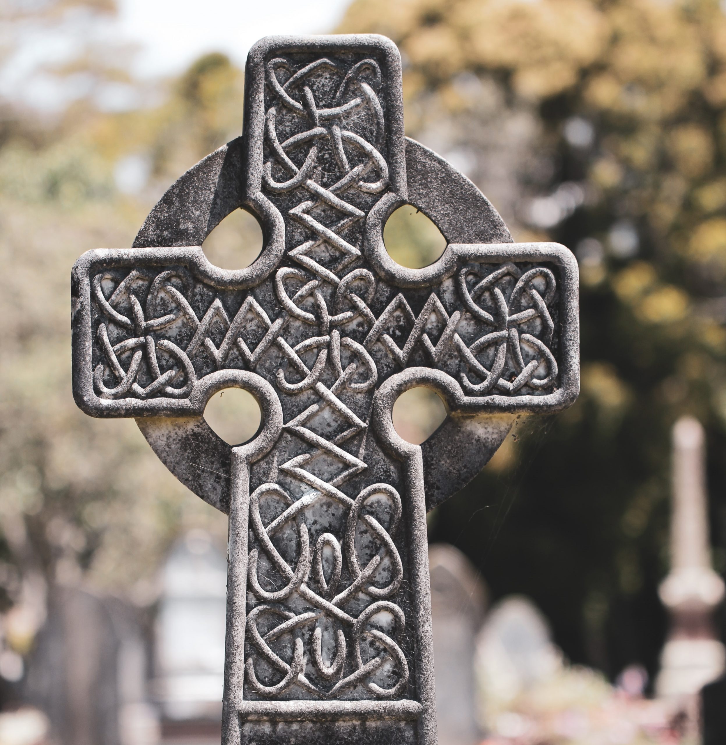 celtic cross knotwork cemetary headstone